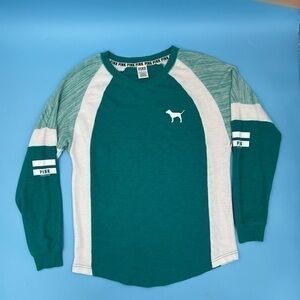 Like new! PINK Victoria Secrete Sweater